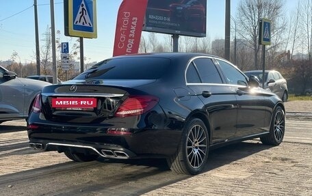 Mercedes-Benz E-Класс, 2018 год, 2 590 000 рублей, 5 фотография