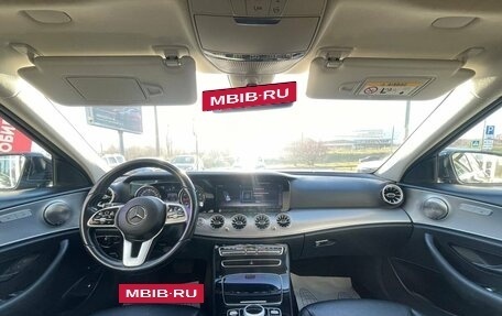 Mercedes-Benz E-Класс, 2018 год, 2 590 000 рублей, 30 фотография