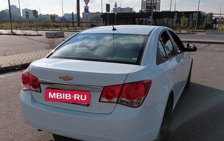 Chevrolet Cruze II, 2010 год, 750 000 рублей, 11 фотография