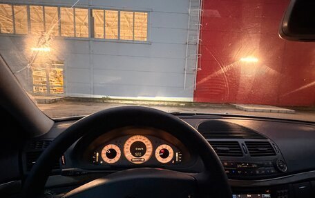 Mercedes-Benz E-Класс, 2002 год, 720 000 рублей, 6 фотография