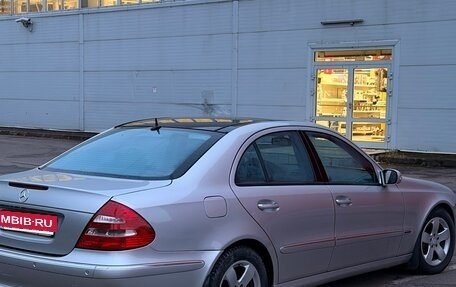 Mercedes-Benz E-Класс, 2002 год, 720 000 рублей, 4 фотография