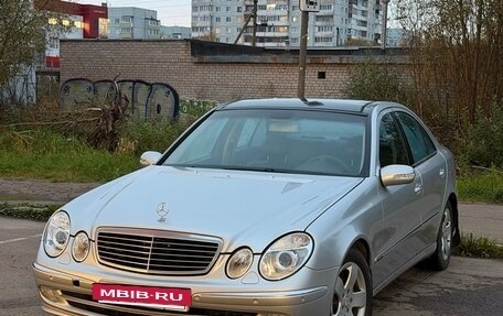 Mercedes-Benz E-Класс, 2002 год, 720 000 рублей, 2 фотография