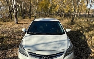 Hyundai Solaris II рестайлинг, 2015 год, 940 000 рублей, 1 фотография