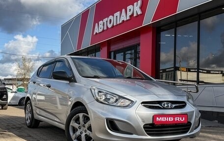 Hyundai Solaris II рестайлинг, 2013 год, 749 000 рублей, 1 фотография