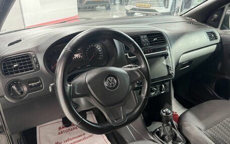 Volkswagen Polo VI (EU Market), 2015 год, 729 000 рублей, 7 фотография