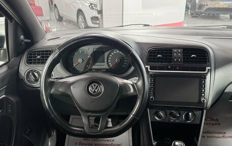 Volkswagen Polo VI (EU Market), 2015 год, 729 000 рублей, 14 фотография