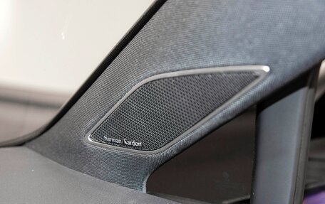 Volkswagen Golf VIII, 2023 год, 2 200 000 рублей, 10 фотография