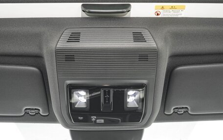 Volkswagen Golf VIII, 2023 год, 2 200 000 рублей, 14 фотография