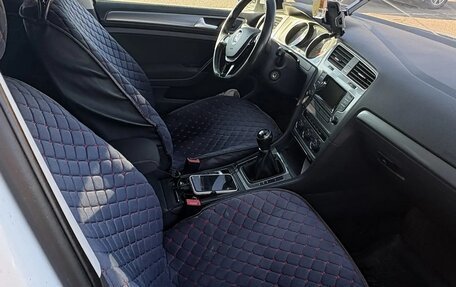 Volkswagen Golf VII рестайлинг, 2013 год, 750 000 рублей, 8 фотография