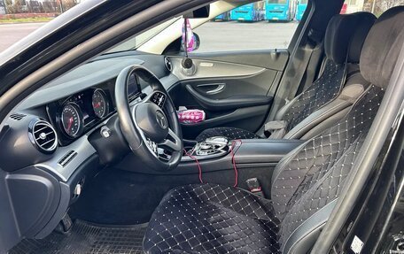Mercedes-Benz E-Класс, 2019 год, 2 990 000 рублей, 6 фотография