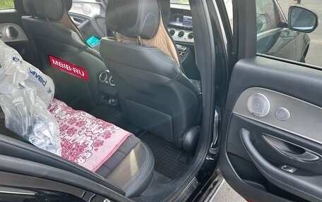 Mercedes-Benz E-Класс, 2019 год, 2 990 000 рублей, 7 фотография