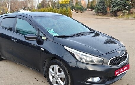 KIA cee'd III, 2013 год, 990 000 рублей, 2 фотография