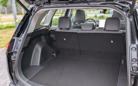 Toyota RAV4, 2026 год, 4 180 000 рублей, 22 фотография