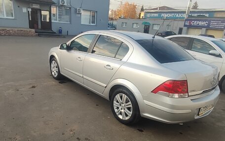 Opel Astra H, 2011 год, 675 000 рублей, 10 фотография