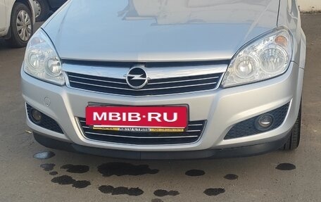 Opel Astra H, 2011 год, 675 000 рублей, 2 фотография