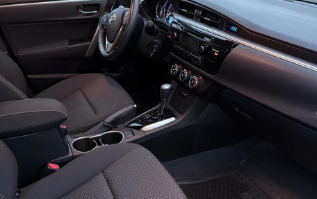 Toyota Corolla, 2013 год, 1 300 000 рублей, 16 фотография
