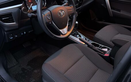 Toyota Corolla, 2013 год, 1 300 000 рублей, 19 фотография
