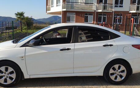 Hyundai Solaris II рестайлинг, 2014 год, 750 000 рублей, 3 фотография
