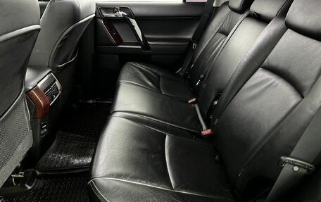 Toyota Land Cruiser Prado 150 рестайлинг, 2014 год, 2 850 000 рублей, 10 фотография