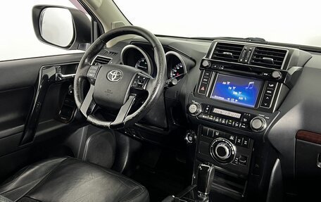 Toyota Land Cruiser Prado 150 рестайлинг, 2014 год, 2 850 000 рублей, 13 фотография