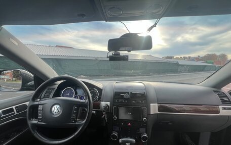 Volkswagen Touareg III, 2007 год, 1 150 000 рублей, 3 фотография