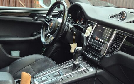Porsche Macan I рестайлинг, 2017 год, 3 900 000 рублей, 12 фотография