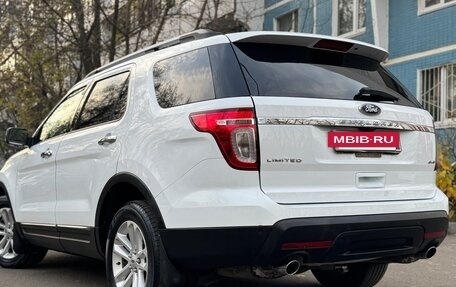 Ford Explorer V рестайлинг, 2013 год, 1 375 000 рублей, 8 фотография