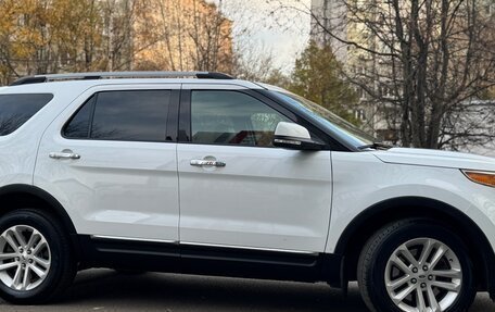 Ford Explorer V рестайлинг, 2013 год, 1 375 000 рублей, 15 фотография