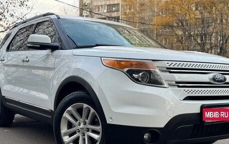 Ford Explorer V рестайлинг, 2013 год, 1 375 000 рублей, 17 фотография