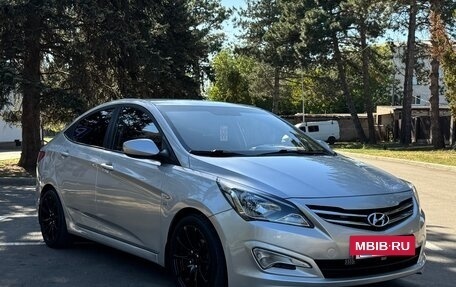 Hyundai Solaris II рестайлинг, 2014 год, 980 000 рублей, 2 фотография