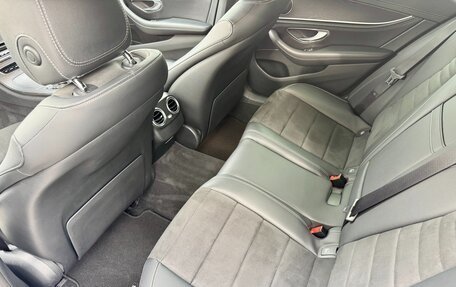 Mercedes-Benz E-Класс, 2019 год, 3 395 000 рублей, 5 фотография