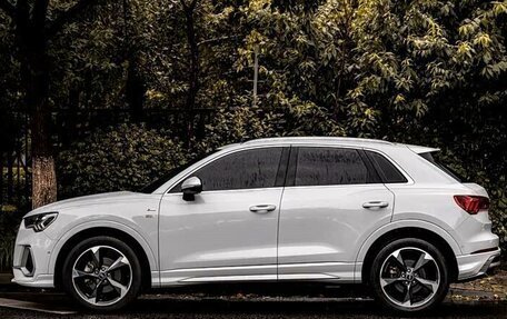 Audi Q3, 2022 год, 2 500 000 рублей, 3 фотография