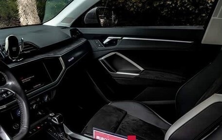 Audi Q3, 2022 год, 2 500 000 рублей, 9 фотография