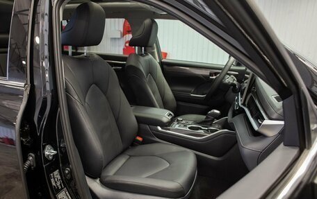 Toyota Highlander, 2026 год, 5 480 000 рублей, 31 фотография