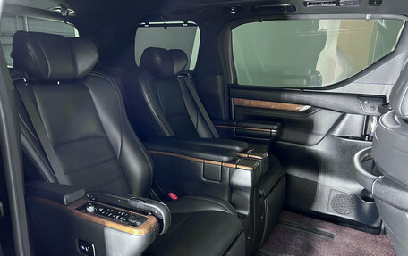 Toyota Alphard III, 2016 год, 3 350 000 рублей, 19 фотография
