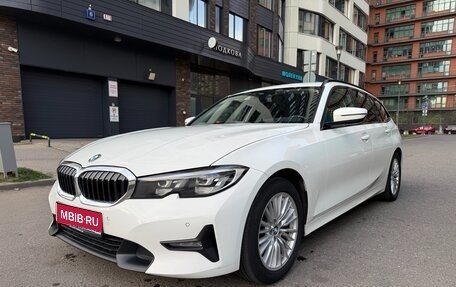 BMW 3 серия, 2019 год, 2 800 000 рублей, 1 фотография