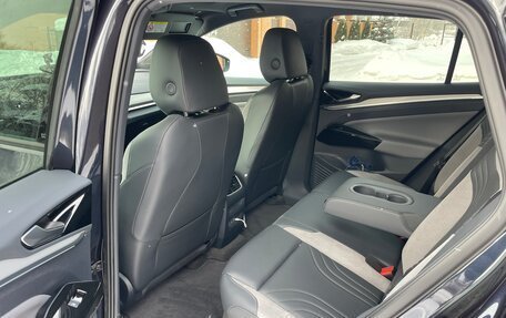 Volkswagen ID.4, 2023 год, 3 800 000 рублей, 9 фотография