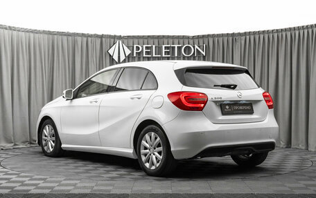 Mercedes-Benz A-Класс, 2013 год, 1 220 000 рублей, 4 фотография