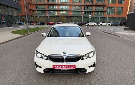 BMW 3 серия, 2019 год, 2 800 000 рублей, 7 фотография