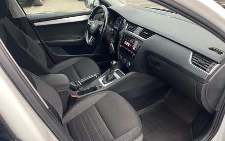 Skoda Octavia, 2020 год, 950 000 рублей, 7 фотография