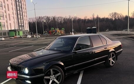 BMW 7 серия, 1993 год, 850 000 рублей, 8 фотография