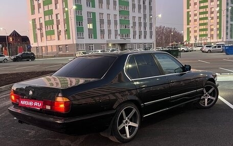 BMW 7 серия, 1993 год, 850 000 рублей, 6 фотография
