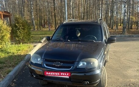 Chevrolet Niva I рестайлинг, 2012 год, 520 000 рублей, 5 фотография