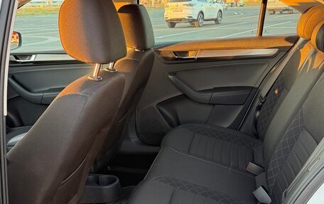 Skoda Rapid I, 2019 год, 1 200 000 рублей, 7 фотография