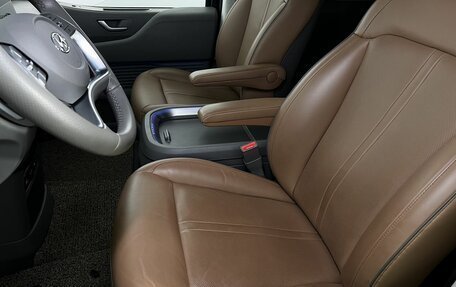 Hyundai Staria, 2021 год, 5 190 000 рублей, 9 фотография