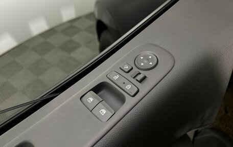Hyundai Staria, 2021 год, 5 190 000 рублей, 21 фотография