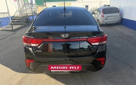 KIA Rio IV, 2019 год, 1 300 000 рублей, 2 фотография