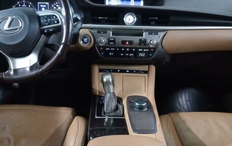 Lexus ES VII, 2018 год, 2 450 000 рублей, 1 фотография