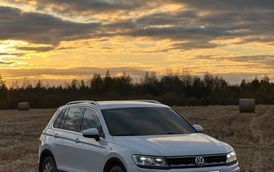 Volkswagen Tiguan II, 2017 год, 2 000 000 рублей, 1 фотография