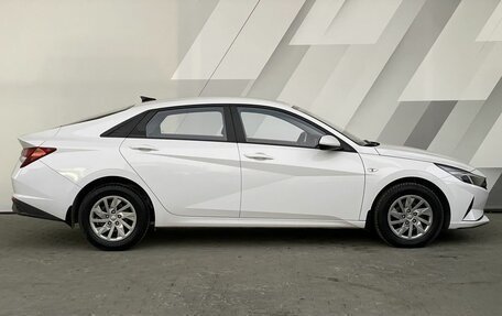 Hyundai Elantra, 2022 год, 1 988 000 рублей, 4 фотография